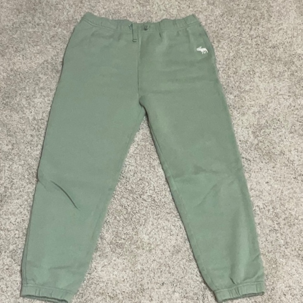 Acrombie kids 11-12 sage sweat pants